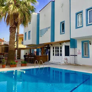 *** Apart Otel Nehir Türkiye